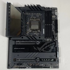 Asus ROG CROSSHAIR X670E HERO AM5 ATX AMD DDR5 Motherboard picture