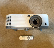 ViewSonic PA503W 3600 ANSI Lumens DLP 1280x800 Projector w/ Remote HDMI VGA picture