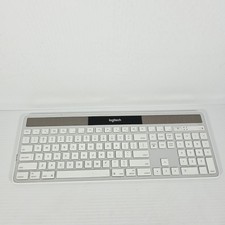 Logitech K750 Wireless Keyboard — Solar Recharging -  Silver - MAC/Apple picture