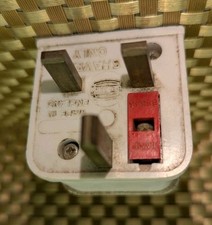 Travel Shavers Plug Fused  3-Pin Type G to 2-Pin Type C (UK to European ) picture