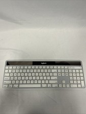 Logitech K750 (920-003472) Wireless Keyboard picture
