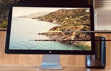 Apple A1481 Mac Pro 2013 2.7 GHZ 12 Core Xeon 64GB RAM Dual FirePro D700 1TB SSD picture