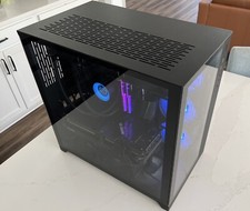 Used Custom PC R5 3600, Rx 6800, 1tb SSD, 16GBs Ram picture
