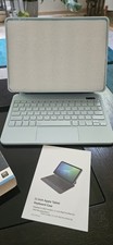 Light Blue Magnetic Keyboard Case: iPad Pro/Air 11in (4 &5 Gen) Model 2023 &2024 picture