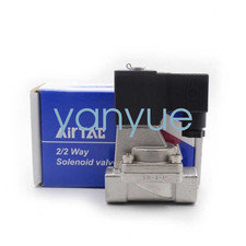 1PC New AirTAC 2S32032A 2S320-32 220VAC Solenoid Valve   picture