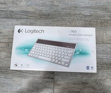 Logitech K760 Bluetooth Keyboard Solar-Powered, Wireless picture