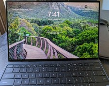 Dell XPS 13 9300 Touchscreen Laptop picture