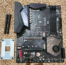 GIGABYTE X570 AORUS ELITE WIFI Motherboard Works Great picture