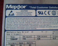 Hard Disk Drive IDE Maxtor 72004AP 77A 53B 01A  HDD picture