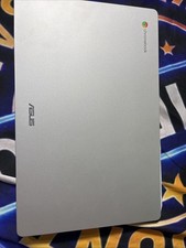 ASUS Chromebook 15.6in Intel Celeron Chrome OS Built-In Webcam Silver picture