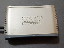 SMCFS8  Networks External Switch. Speed 10/100 Mbps. Ports 8xRJ-45. Plus Charger picture