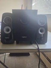 Logitech Z323 2.1 Wired Computer Speakers w/Subwoofer, RCA, Volume/Bass, Black picture