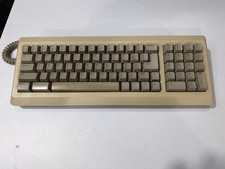 Vintage Apple M0110A Wired Mechanical Keyboard Macintosh Plus Tested picture