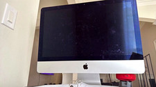 Apple iMac Silver All-in-One Desktop Computer with Apple Keyboard picture
