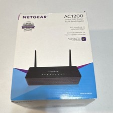 NETGEAR AC1200 R6220 Dual-Band Gigabit WiFi Router 1200Mbps Beamforming 4 LAN picture