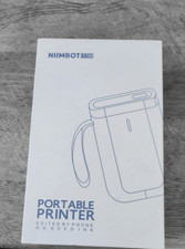 Niimbot D11 portable printer picture