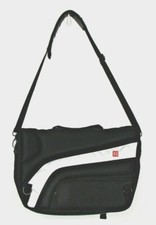FUL Messenger Powerbag Bag With Built In Power Charger Battery Pack Missing AC picture