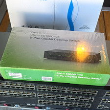 Cisco SG100D-08 Small Business 8-Port Gigabit Unmanaged Desktop Switch picture