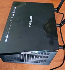NETGEAR Nighthawk AC1750 Smart WiFi Router (R6700v3) Dual-Band picture