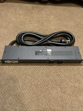 Tripp Lite PDUH30HV Power Distribution Unit 10 Outlets 200-240 Volts UNTESTED picture