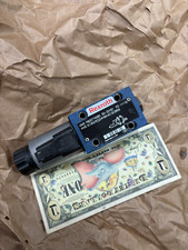 4WE6D6X/EG24N9K40 SO859 NEW VALVE R900774085 4WE6D62/EG24N9K40 SO859 picture