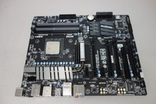 Gigabyte GA-990FXA-UD3 Motherboard + AMD FX 8320 3.2GHz FD8320FRW8KHK picture