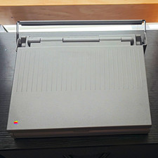 Apple PowerBook Macintosh PowerBook 165 8in Intel Core i5 8th Gen Gray picture