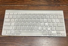 Apple Wireless Keyboard A1314 Silver Bluetooth Compact Mac Accessory picture