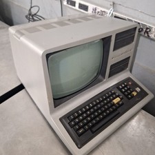 Tandy Radio Shack TRS-80 Model III - Mikrocomputer for parts picture