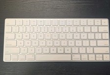 Apple Magic Keyboard A1644 Wireless Bluetooth Rechargeable White Tested Working picture
