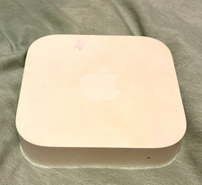 Apple AirPort Express A1392 Dual-Band Router 300 Mbps White USB 2-Port picture