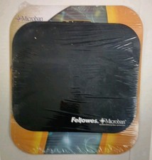 Fellowes Mouse Pad w/Microban Nonskid Base 9 x 8  Black picture