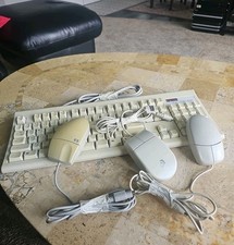 VTG KEYBOARD DIGITAL KB-5923,3 VTG MOUSES PC C3751B,FDM-411,ECM-S3902 UNTESTED picture