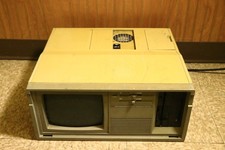 Texas Instruments Portable Professional Computer NO KEYBOARD Working picture