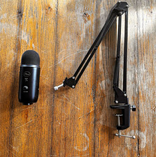 Blue Yeti USB Microphone w/ Boom Arm picture