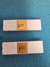 2x Intel C8080A White Ceramic Gold 76' Vintage 8-Bit CPU Microprocessor Altair picture