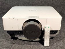SONY VPL-FH500 WUXGA PROJECTOR w/ REMOTE CONTROL, LENS COVER. ONLY 472 LAMP HRS picture