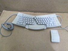 Vintage Apple Adjustable Keyboard M1242 With Apple Desktop Bus Mouse G5431 picture