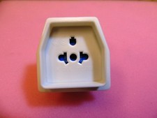 Travel Plug Fused Adapter 3-Pin Type G to Type C (UK to European ) 240V 13Amp picture