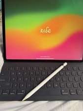 Apple iPad Pro (12.9-inch) (3rd generation) with Apple Keyboard and Apple Pencil picture