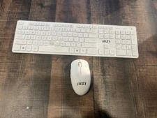 MSI RF1430 wireless keyboard and the MSI MA04W wireless mouse picture