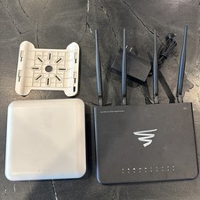 Luxul XWR-3100 Dual Wireless AC3100 Router AND LUXUL XAP-1510 AC1900 wireless AP picture