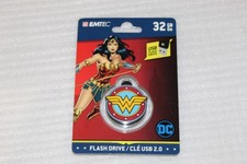WONDER WOMAN 32GB USB FLASH DRIVE - OFFICIAL DC COMICS LICENSED - EMTEC BRANDED picture