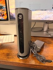 Motorola MB8611 DOCSIS 3.1 Cable Modem picture