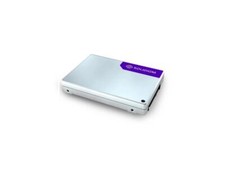 Solidigm Solid State Drive D7-P5520 Series (3.84TB, U.2 15mm, 2.5
